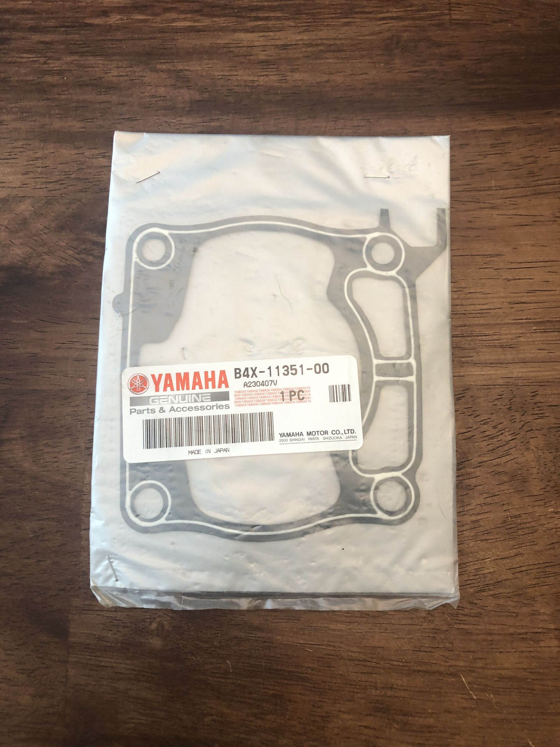 NEW 22-25 YZ125 YZ 125 X OEM  Yamaha GASKET, CYLINDER - B4X-11351-00-00