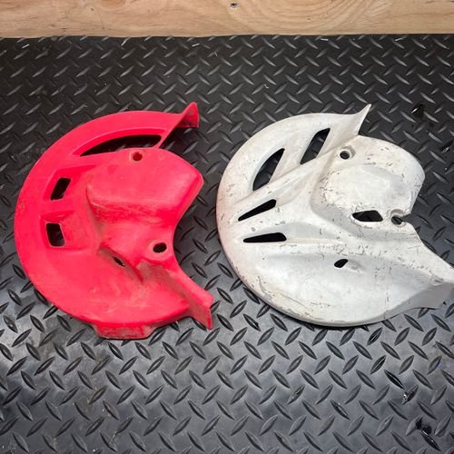 Cr125 Cr250 Cr500 Front Rotor Guard (Lot Of 2)
