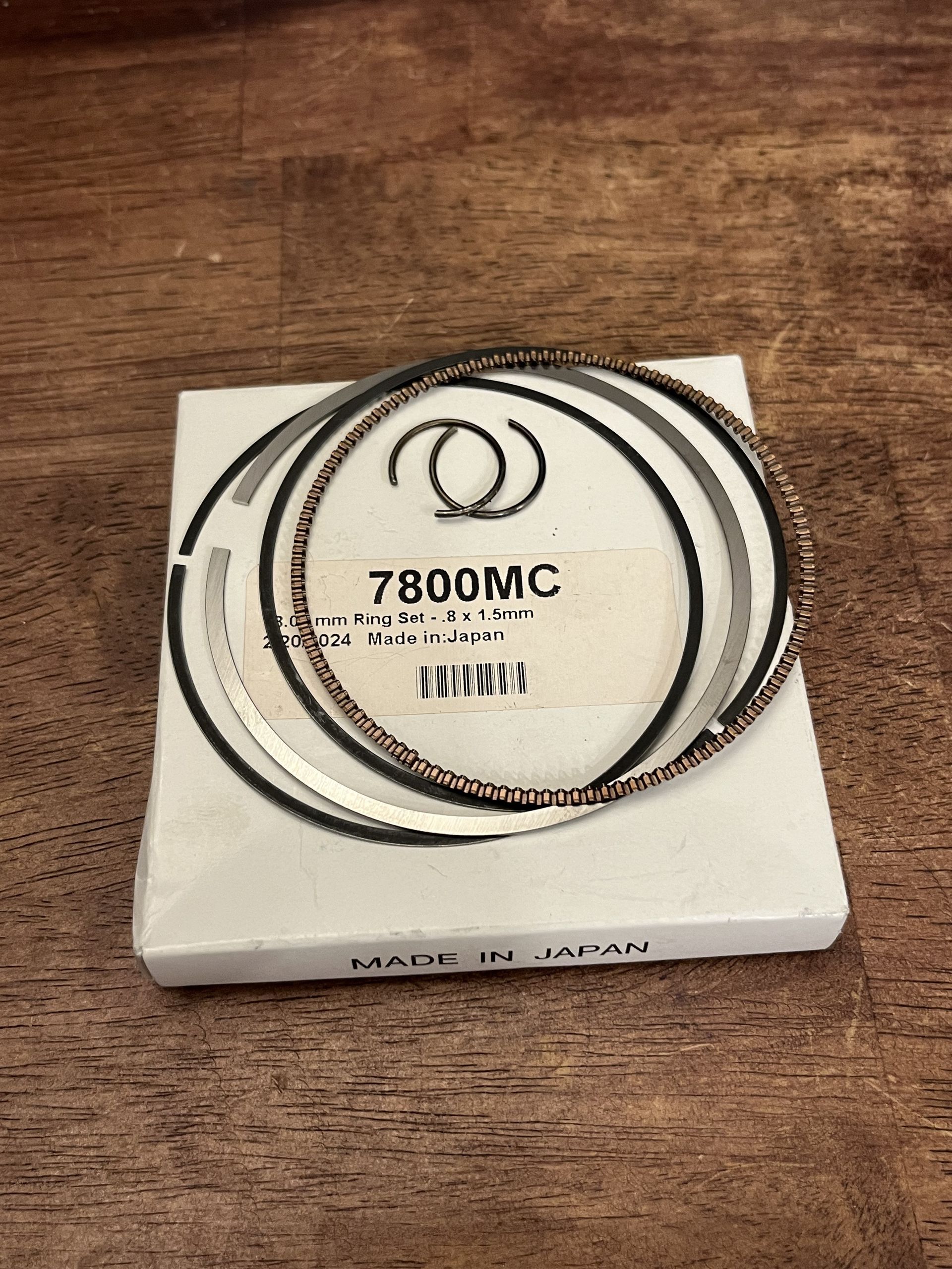 NEW KX250 JE Pistons 1-Cylinder Piston Kit - 2023-2024 Kawasaki KX 250 - 391920