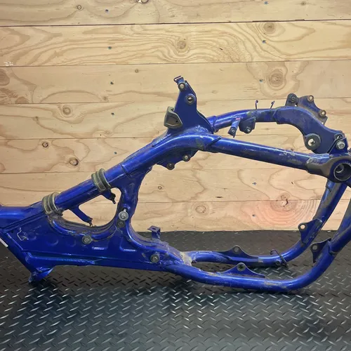 02-04 Yz250 OEM Main Frame Chassis 