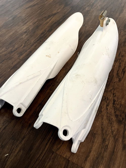 YZ250F YZ450F OEM Fork Guards - WHITE