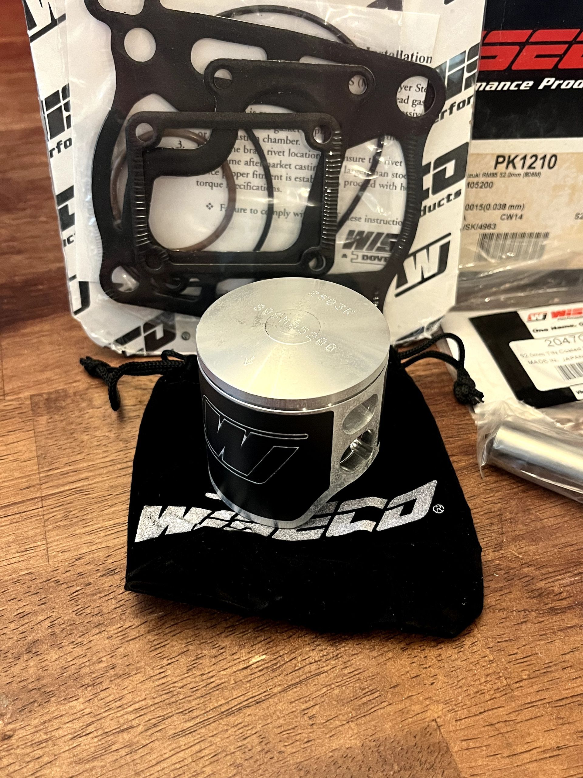 Mr.Kimoto 専用 Amazon.com: Wiseco Complete Bottom End Rebuild Kit-Suzuki-RM