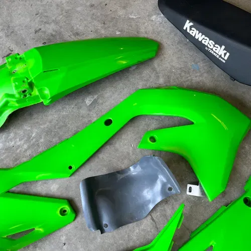99-02 Kx125 Kx250 Tx Race Restyle Kit