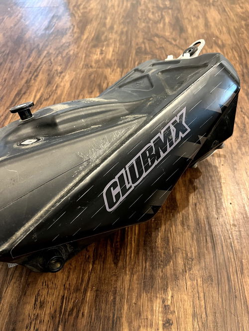 CLUB MX YZ250F YZ450F OEM Stock Gas Tank w/ Fuel Pump