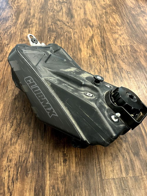 CLUB MX YZ250F YZ450F OEM Stock Gas Tank w/ Fuel Pump