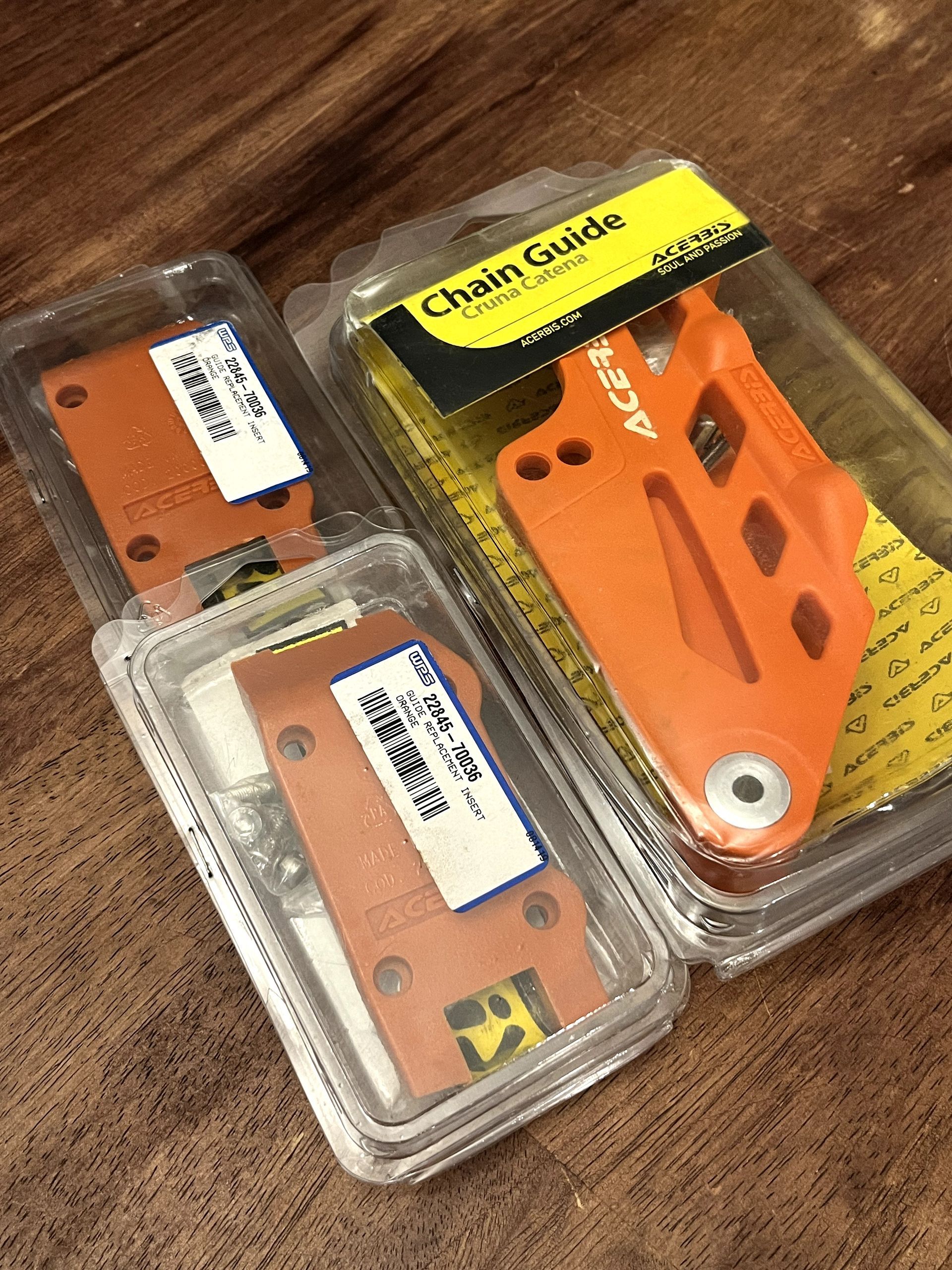 NEW Acerbis Chain Guide W/ 2 Replacement Inserts - KTM - 2284570036 / 2284560036