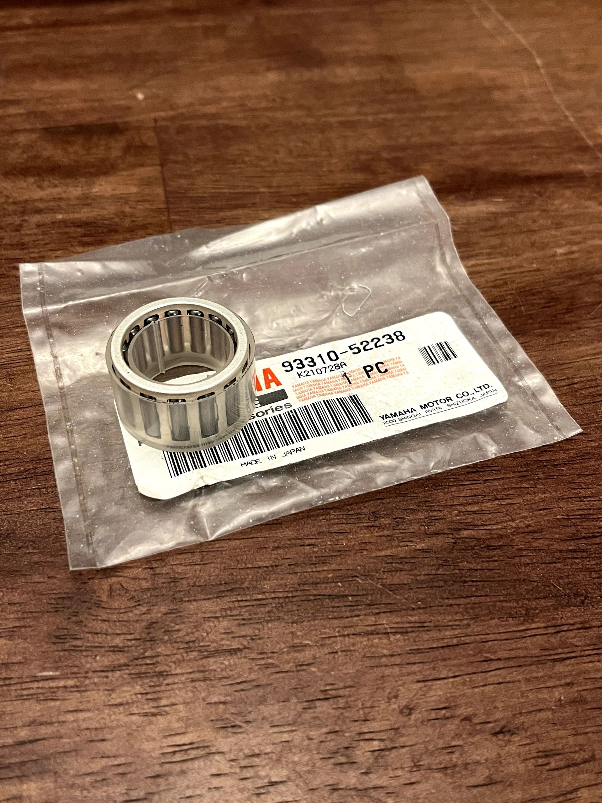 NEW 85-25 YZ125 OEM YAMAHA BEARING - 93310-52238-00