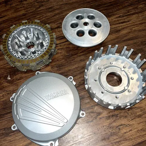 NEW 19-24 YZ250F OEM Clutch Assembly Basket / Cover / Hub / Pressure Plate