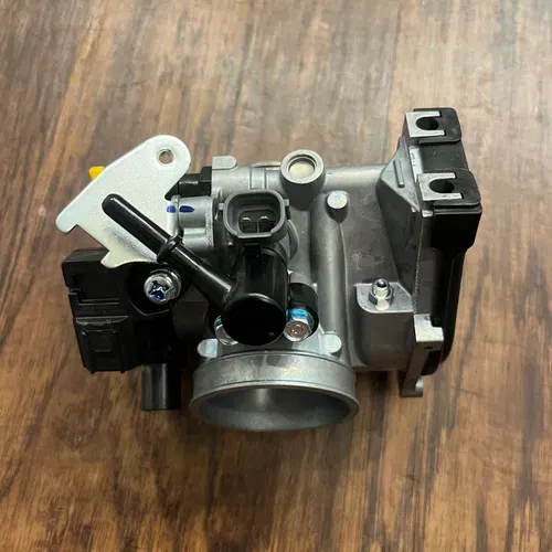 Brand New Motor Boat Throttle Body Assy For Seadoo Rxp Rxt