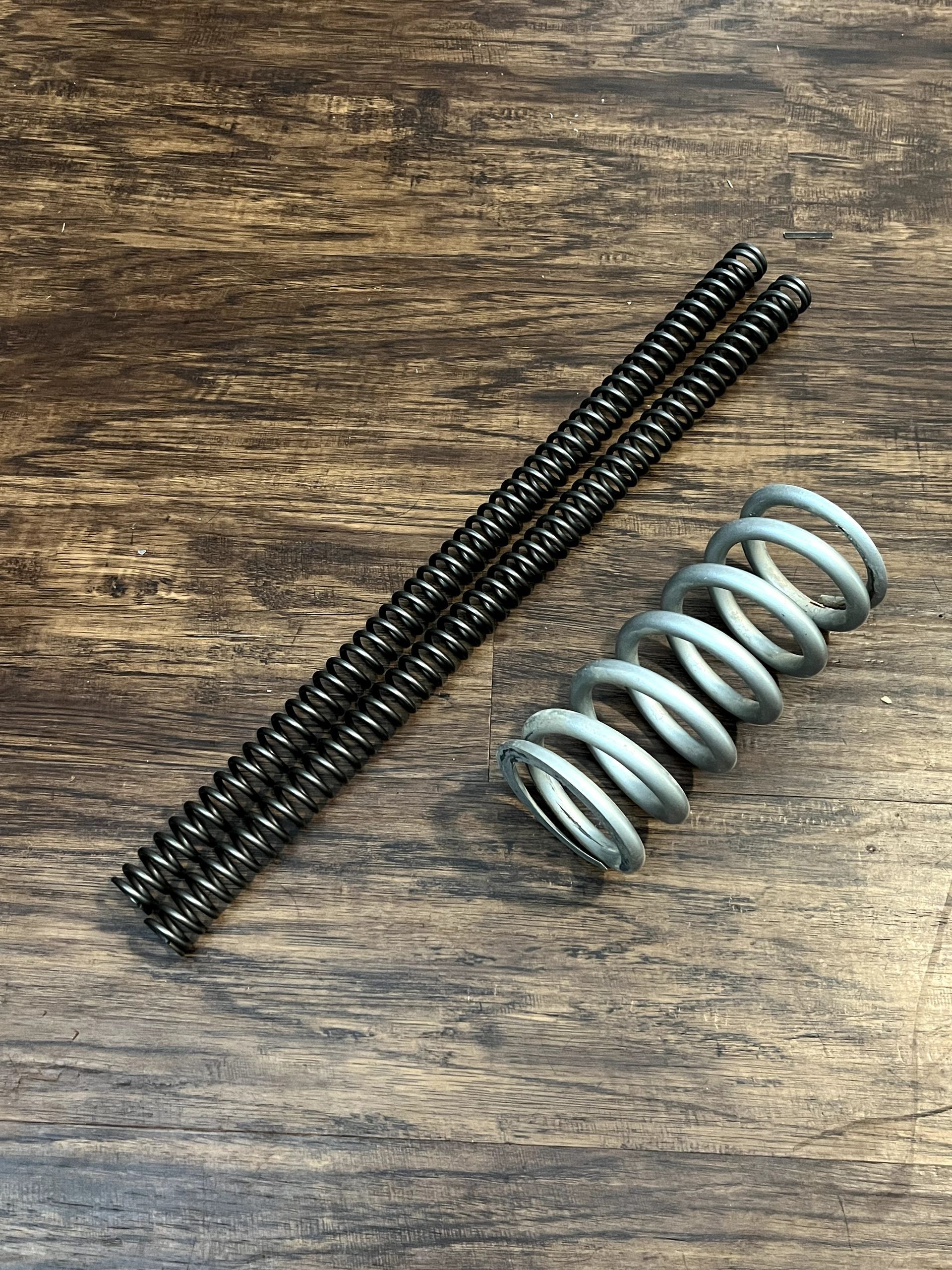 00-25 TTR 125 OEM Front Fork Springs and Rear Shock Absorber Spring