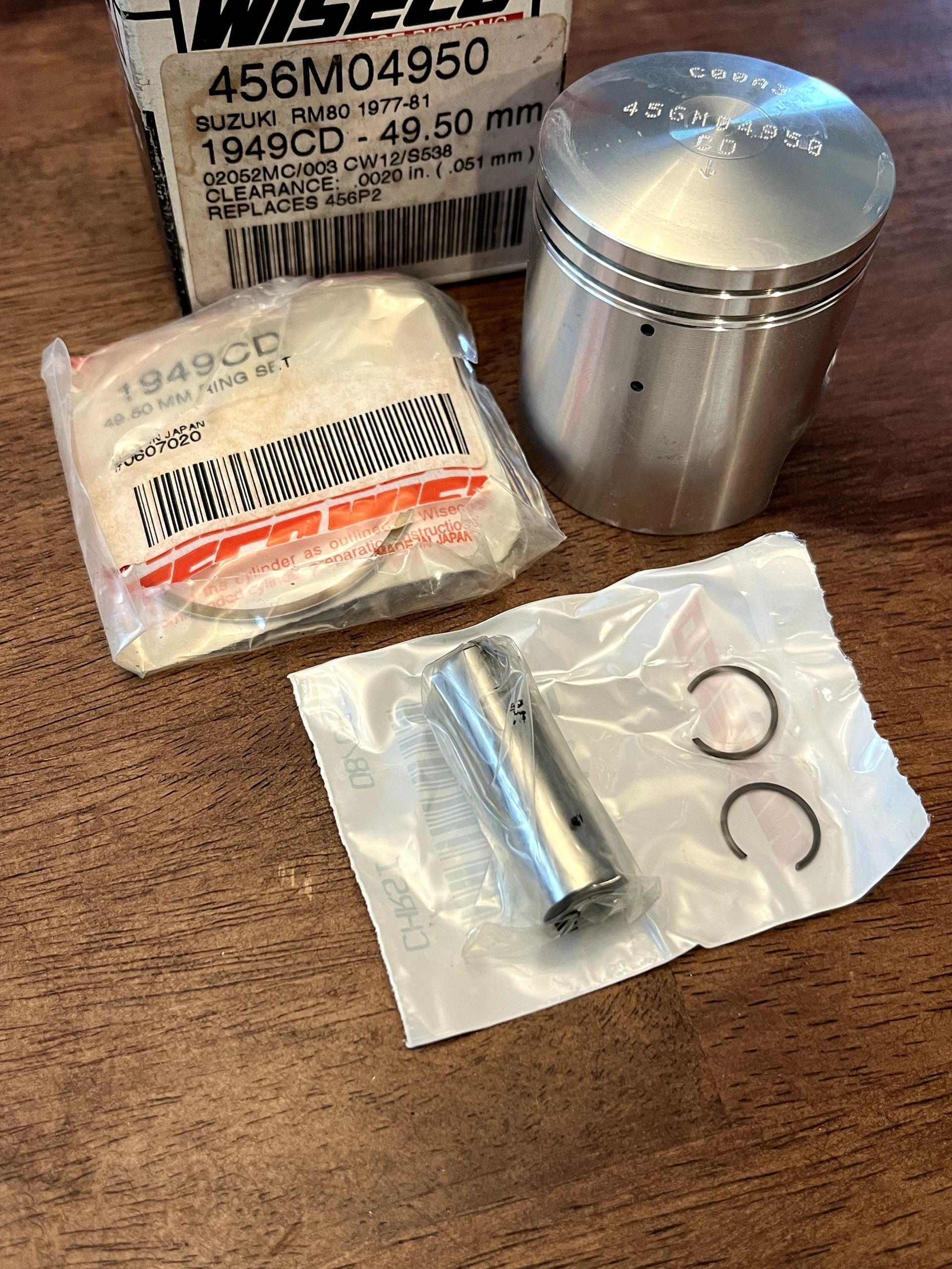 NEW 77-81 RM80 Wiseco Complete Pro Lite Piston Kit - 49.50 mm Bore - 456M04950