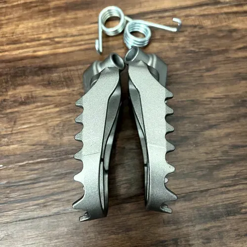 NEW OEM Yamaha Foot Pegs - YZ250F YZ450F