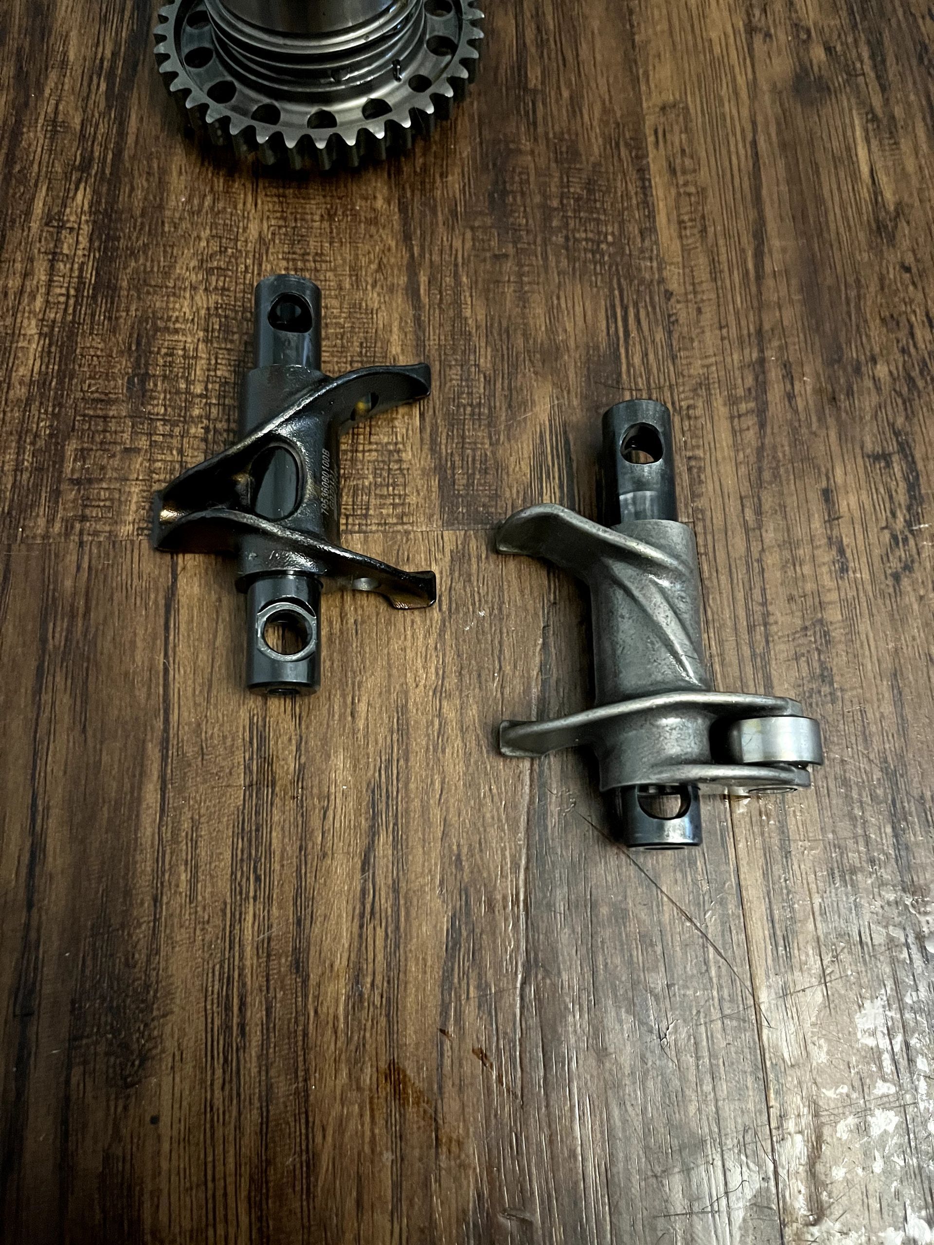 在庫一掃セール売れ筋ランキング 19-22 Arm Rocker / Camshaft OEM 450 Husqvarna Gas Gas KTM 小物