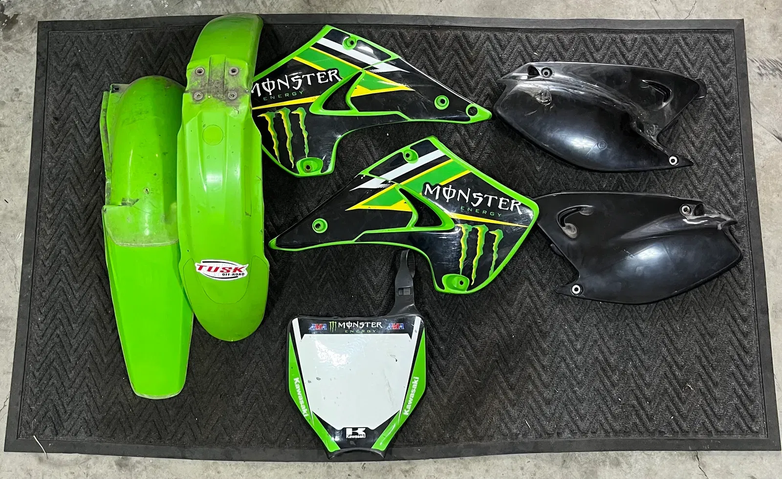 03-07 KX125 KX250 OEM Plastic Set W/ Monster Energy Graphics