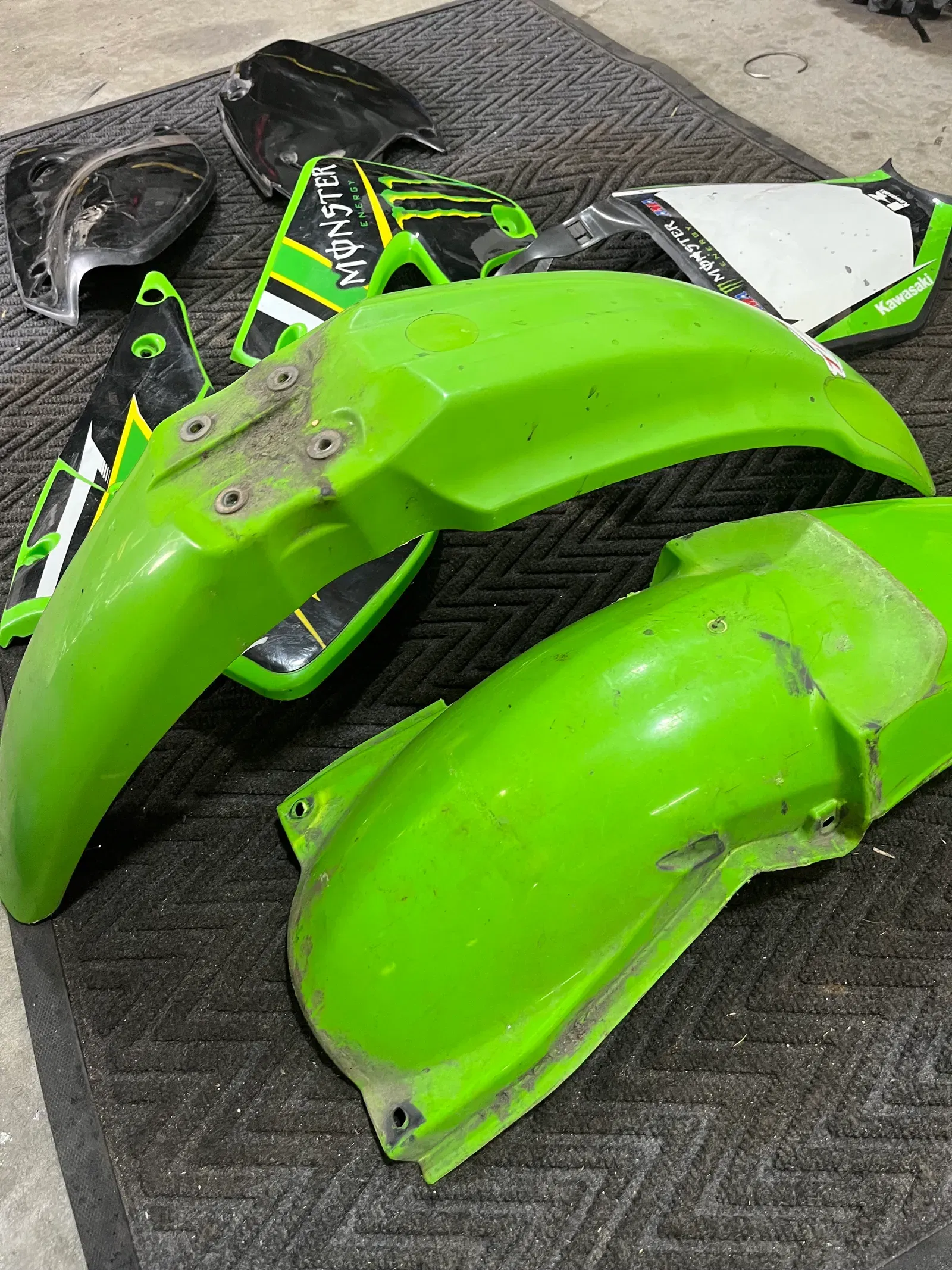 03-07 KX125 KX250 OEM Plastic Set W/ Monster Energy Graphics