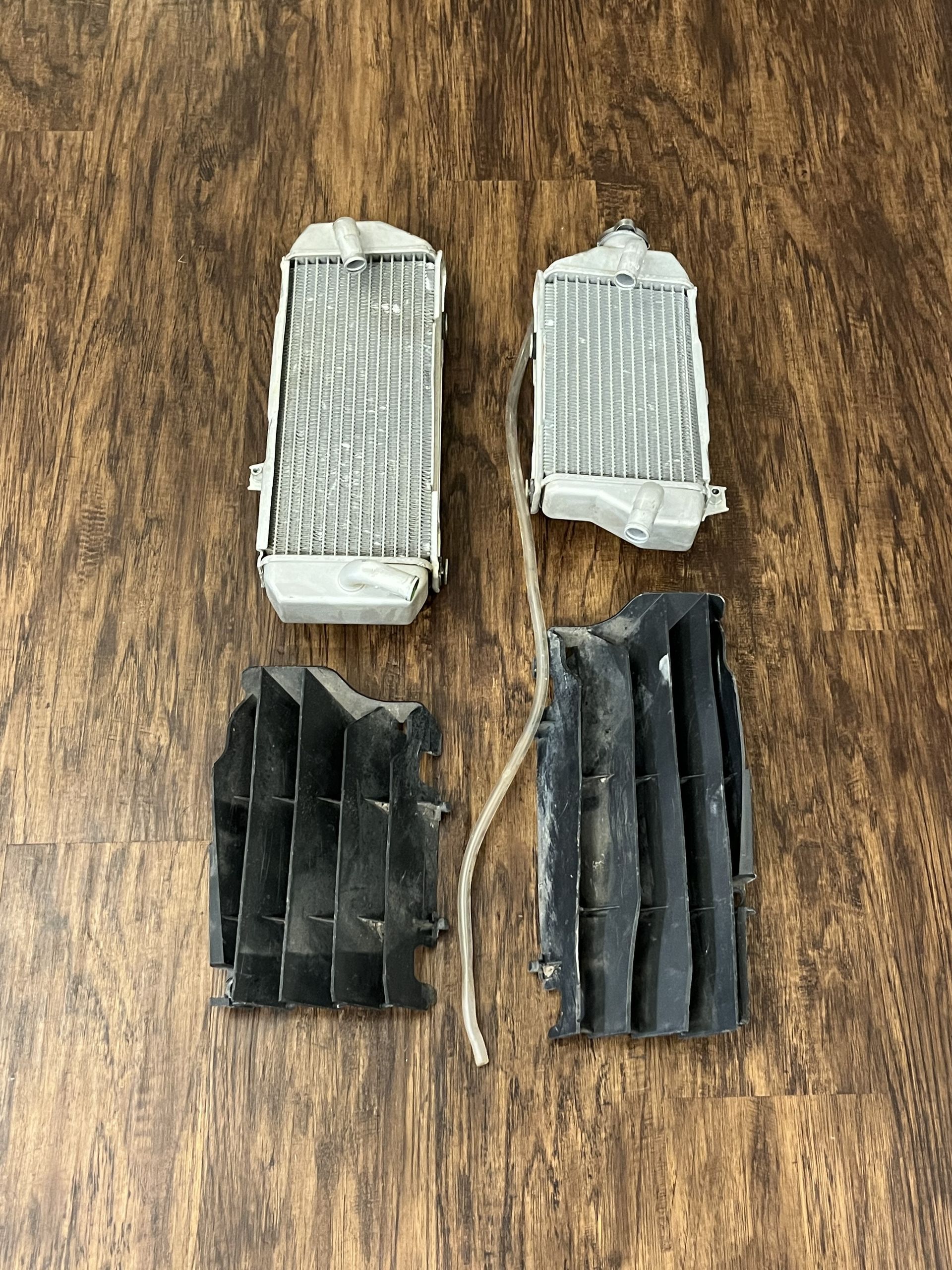 2023 KX450 OEM Radiators Set Left Right - 16-23 KX 450 - 39061-0710 / 39061-0709