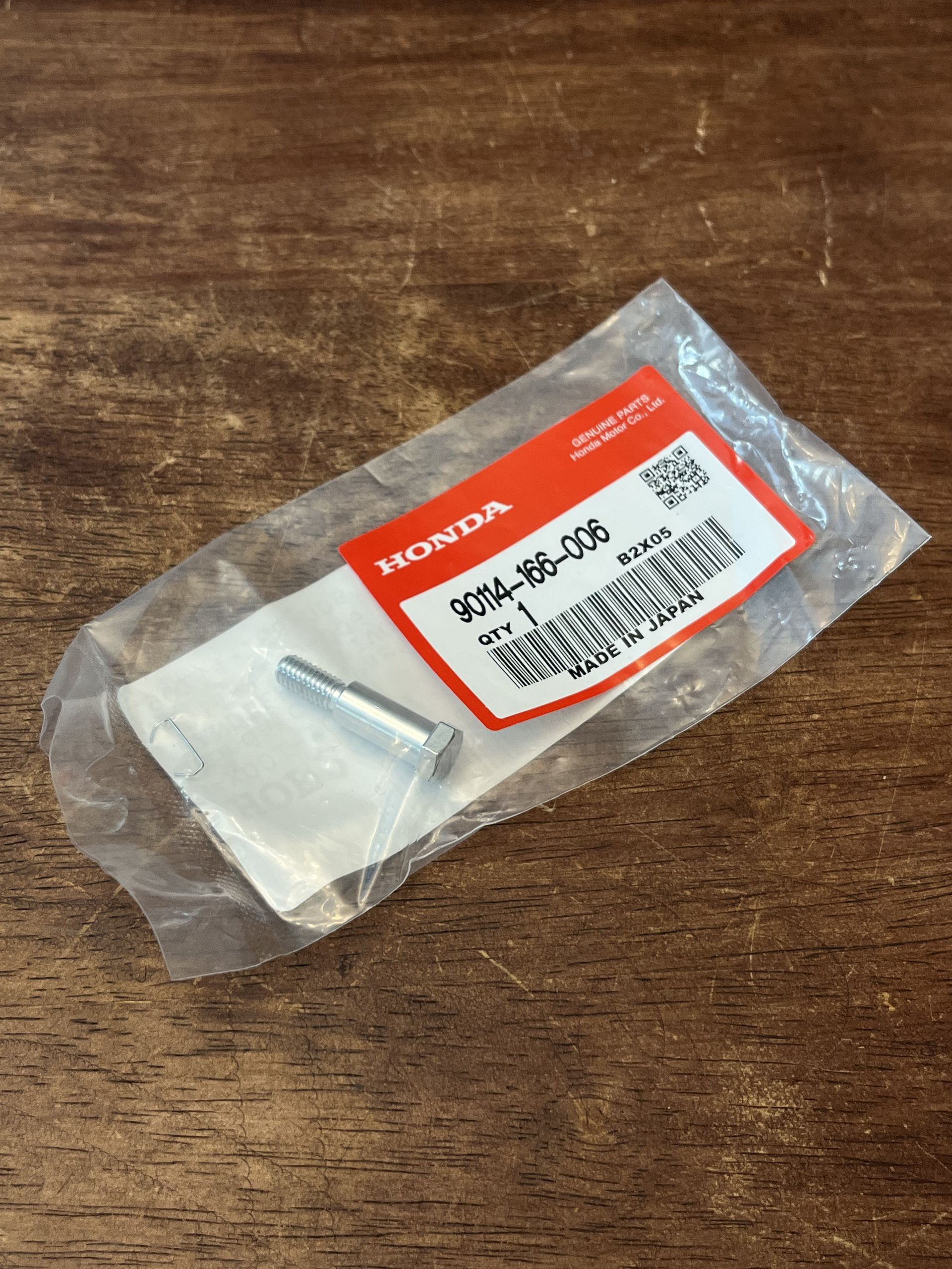 NEW OEM Honda Lever Pivot Bolt - Honda CR CRF 85 125 250 450 RX - 90114-166-006