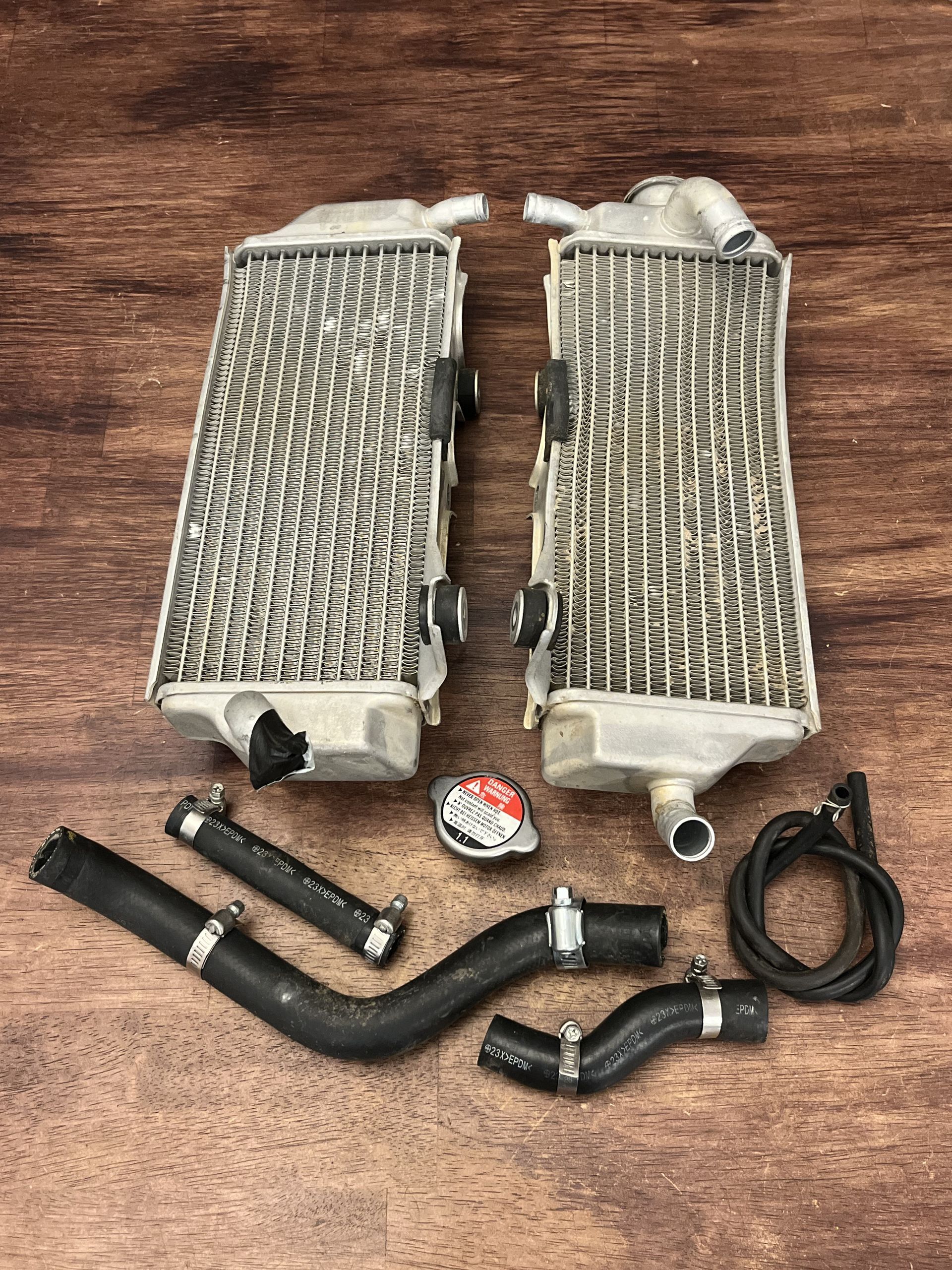 2024 YZ250F YZ450F OEM Radiator Set Left Right - 2023-2026 YAMAHA YZ 250 450 FX