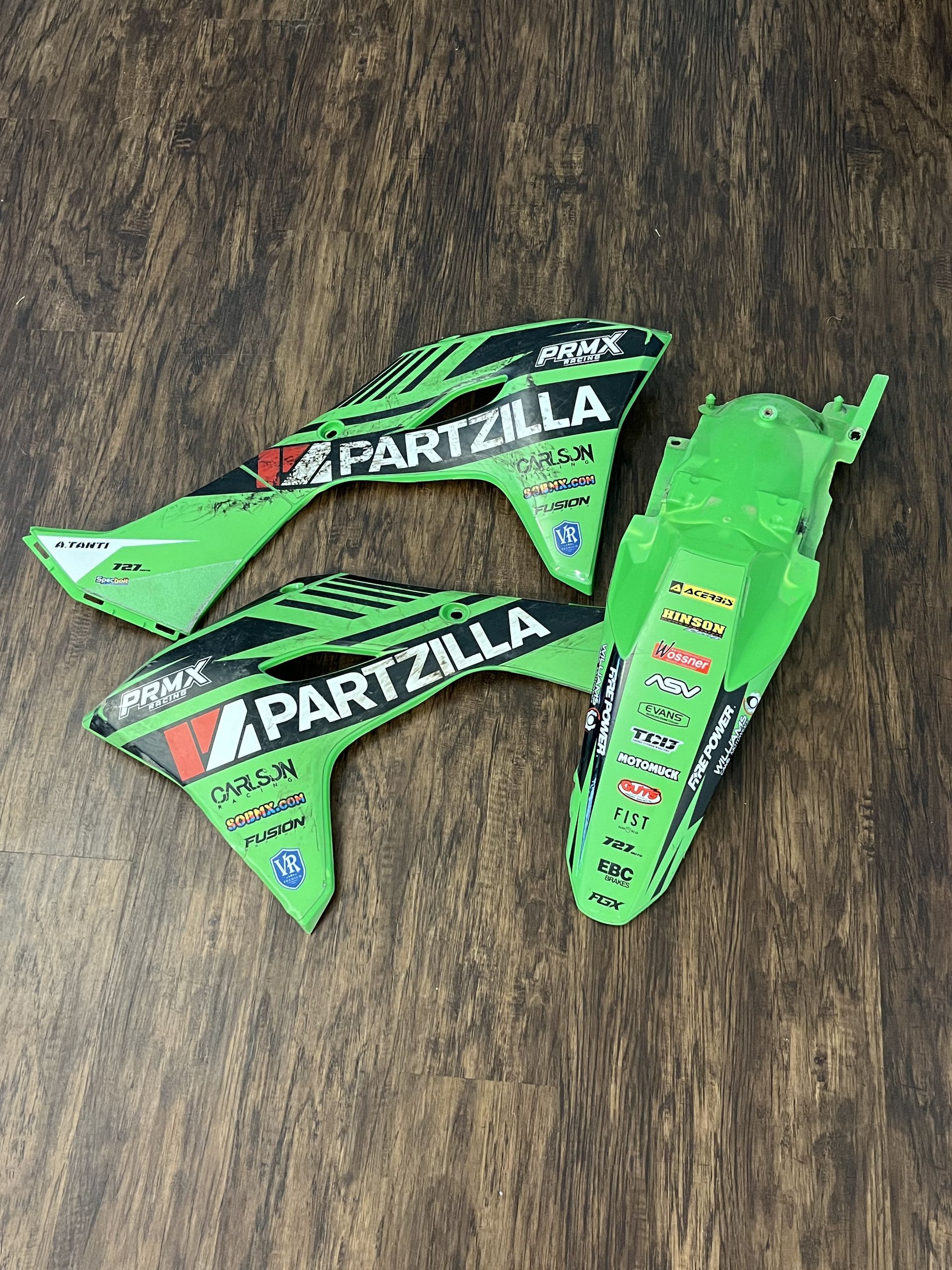 2025 KX250 KX450 PRMX Kawasaki Race Used Plastics - Shrouds // Rear Fender