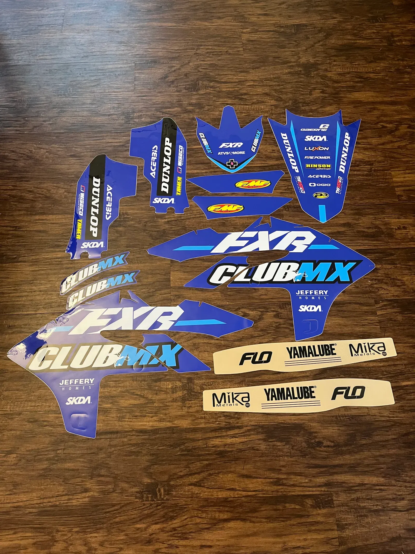 SKDA Yz250f Yz450f Club MX Fuel Tank And Trim Graphics Kit