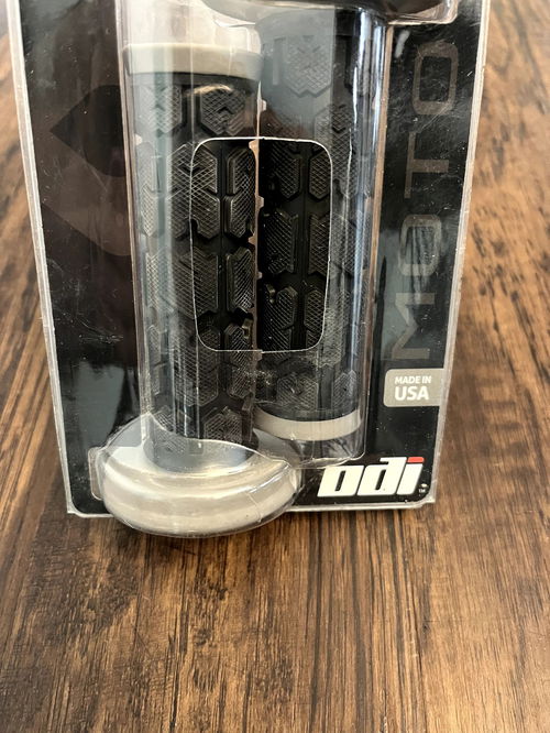 ODI Rogue Dual Compound Grips - BLACK/GREY