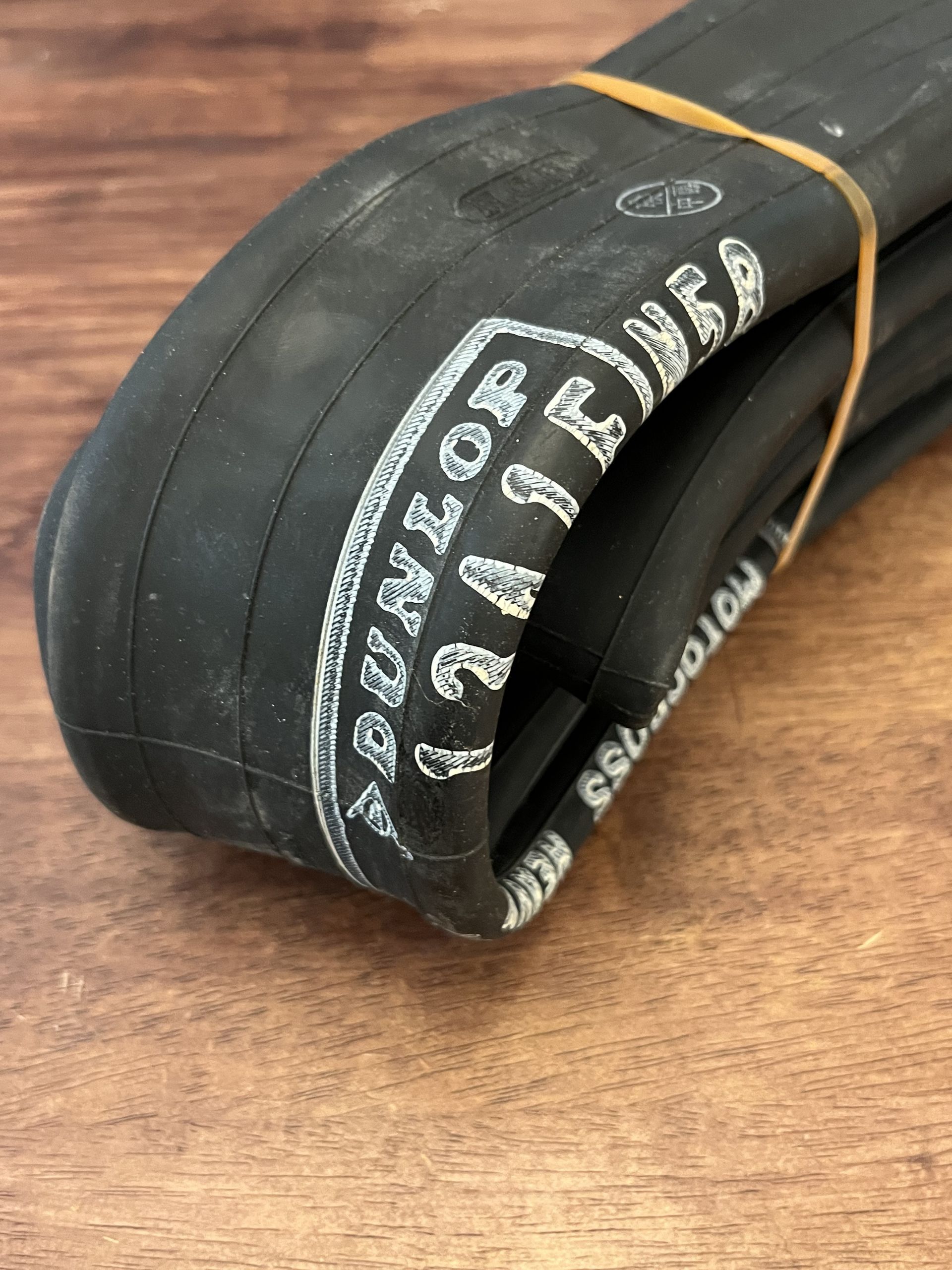 NEW Dunlop Heavy Duty MX Front Tube - 80/100-21 // 90/100-21 - 26G1E-N58