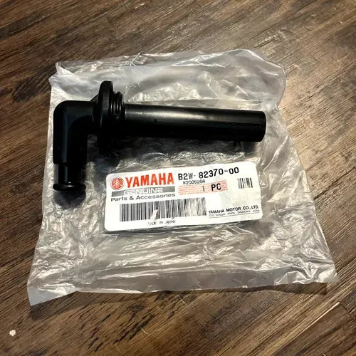 NEW 20-23 YZ450F OEM Spark Plug Cap Assembly