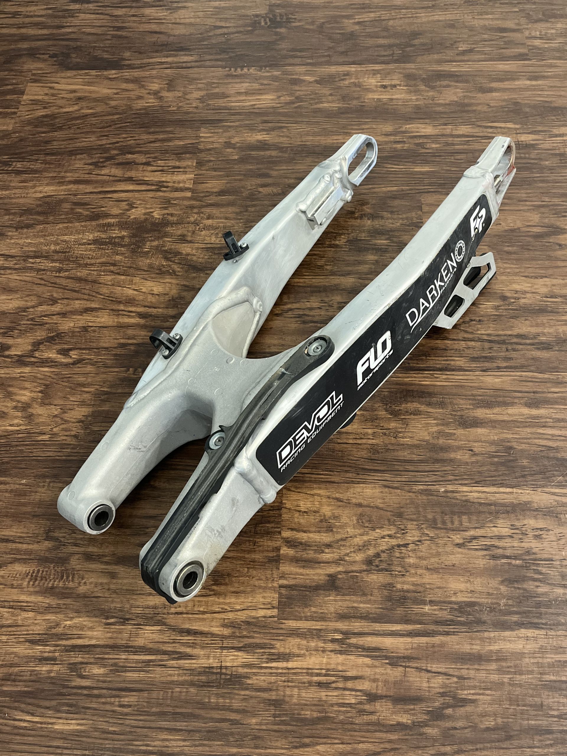 2025 KX250 KX450 OEM Rear Swingarm Swing Arm - 19-25 KX 450 250 - 33001-0713