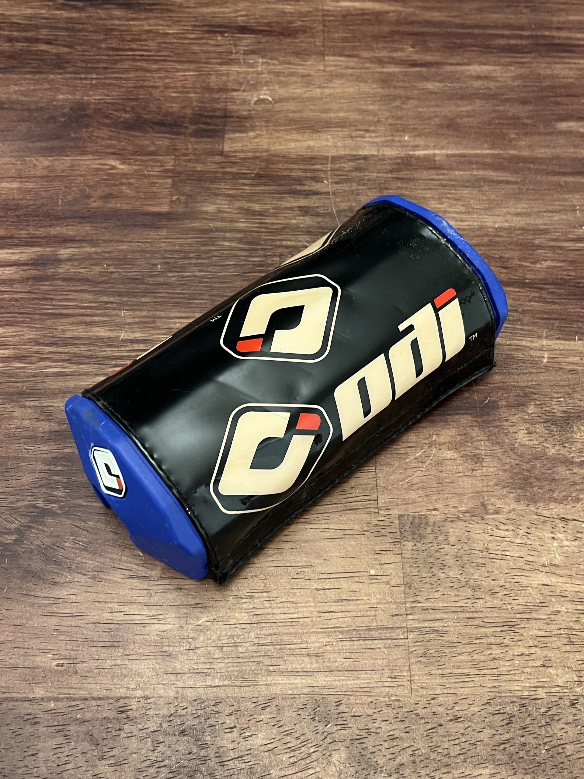 ODI Oversized Handle Bar Pad - Black Blue - H72BPO