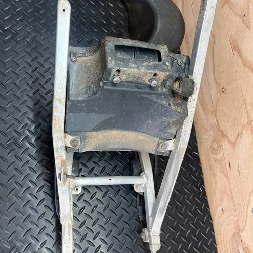 02-04 YZ125 YZ250 Complete Subframe Rear Frame w/ Airbox Assembly 