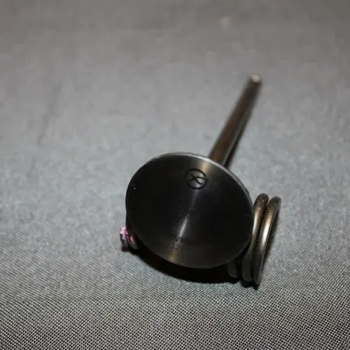  19-22 Yz250f Titanium Intake valve