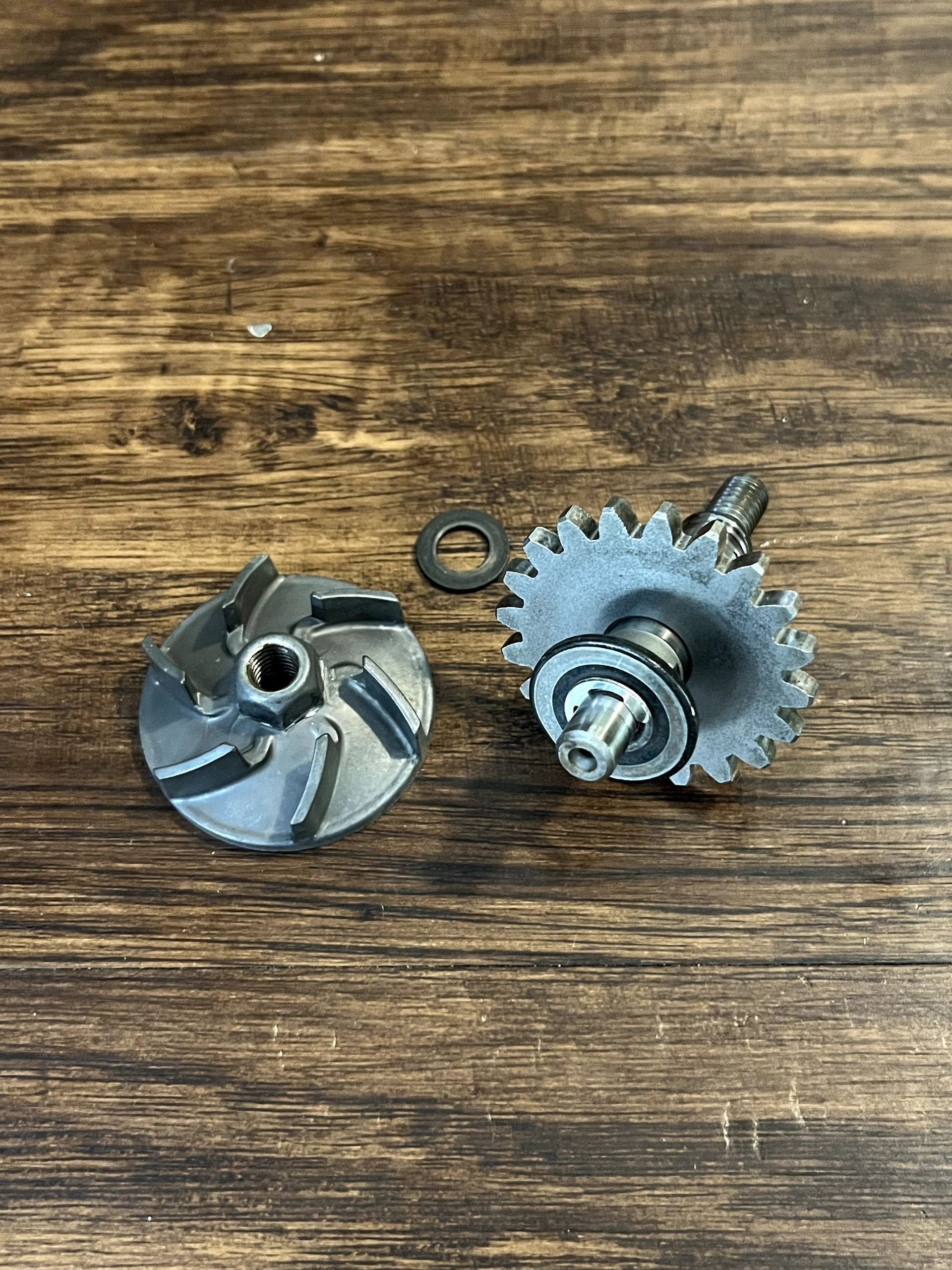 98-23 YZ250 OEM Water Pump Impeller Shaft - 5CU-12459-00-00 // 5DJ-12451-00-00