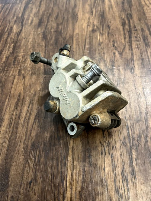 01-02 YZ125 YZ250 OEM Complete Front Brake Caliper Assembly 