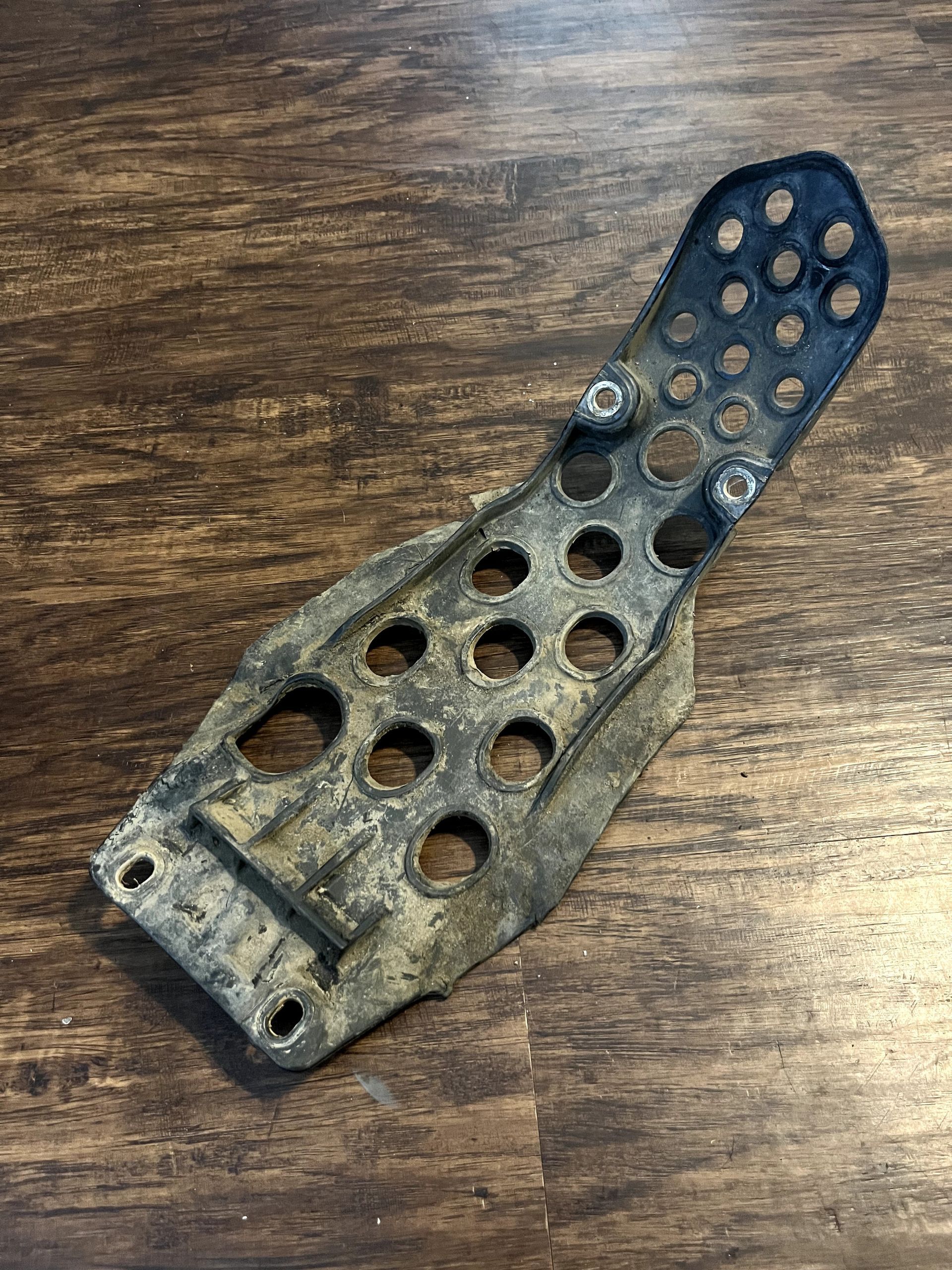 09-20 KX250F OEM Skid Plate 