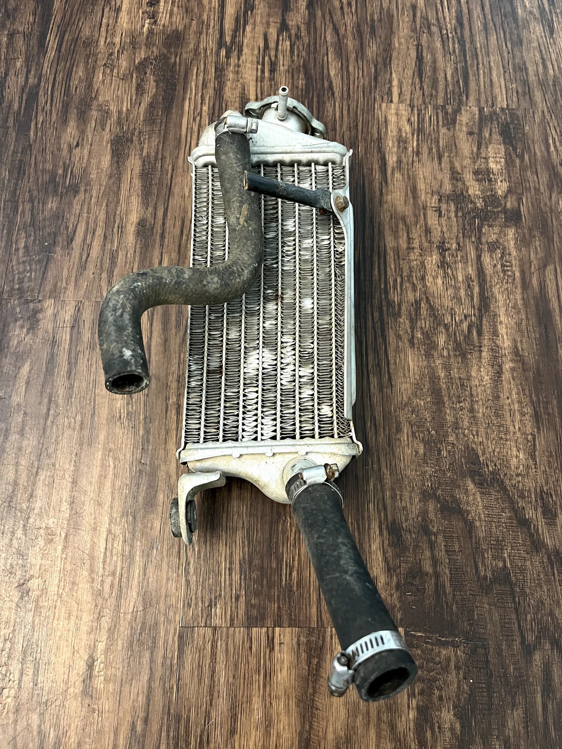 01-13 KX85 KX100 OEM Radiator W/ Hoses and Guard