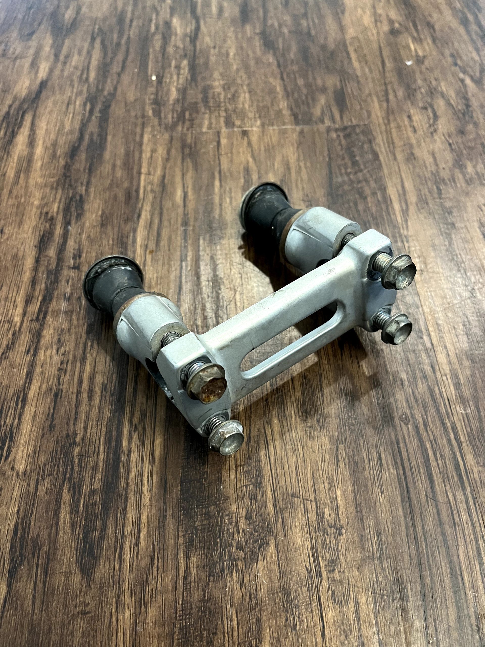 KX125 KX250 KX500 OEM Bar Mount - 46012-0010-CE // 46012-1264