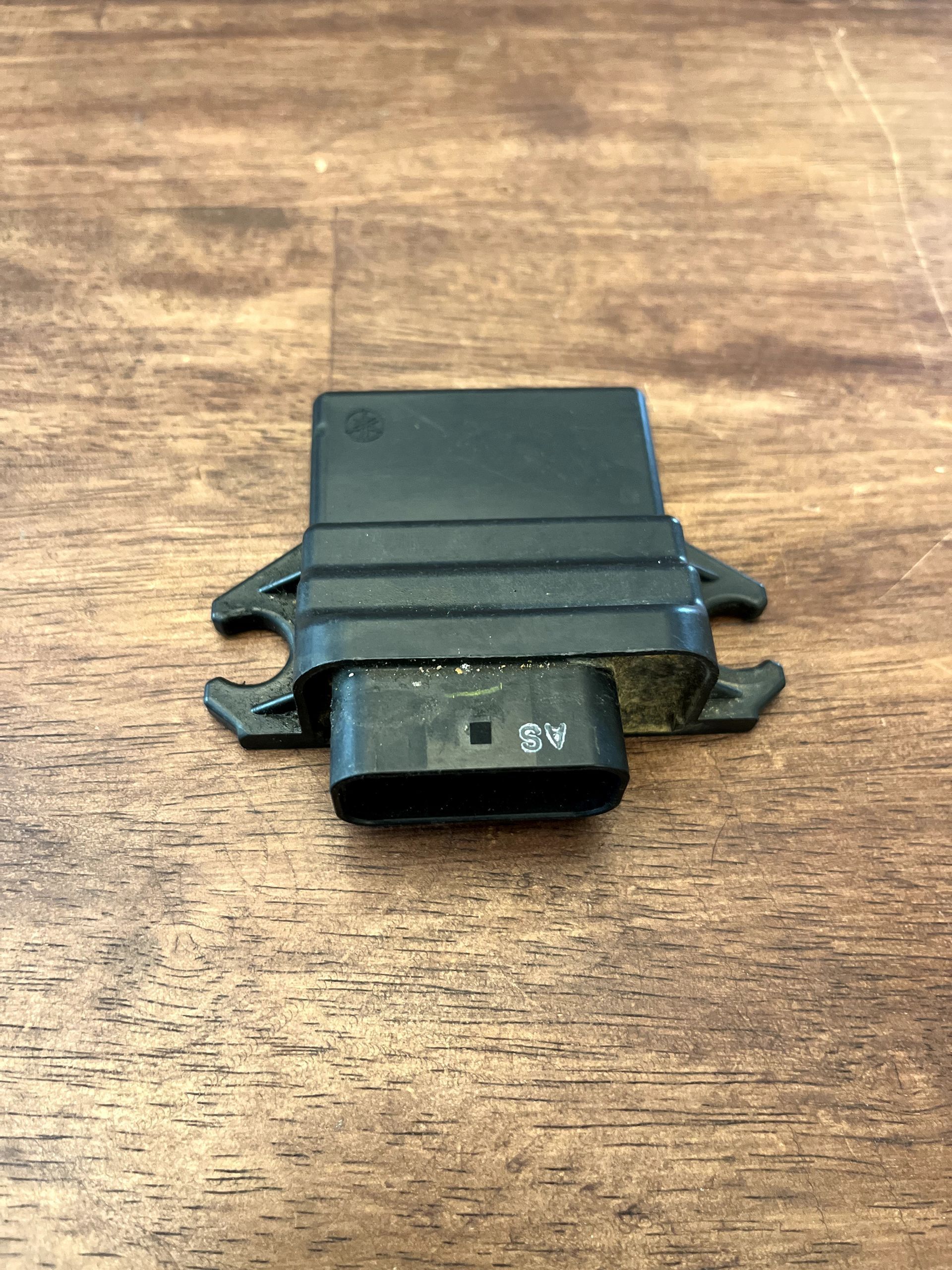 2020-2022 YZ450F OEM Engine Control Unit Module ECU CDI - B2W-8591A-00-00