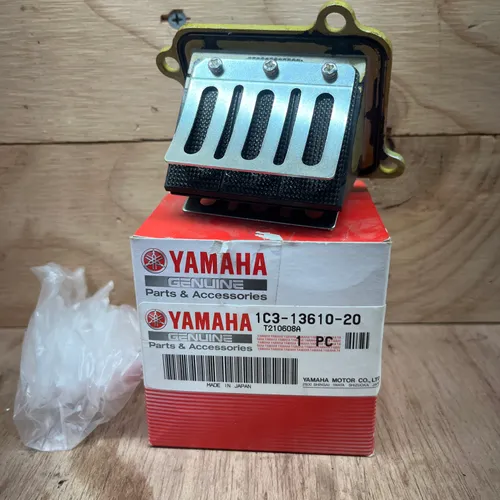 NEW Yamaha Yz125 Reed Cage Assembly