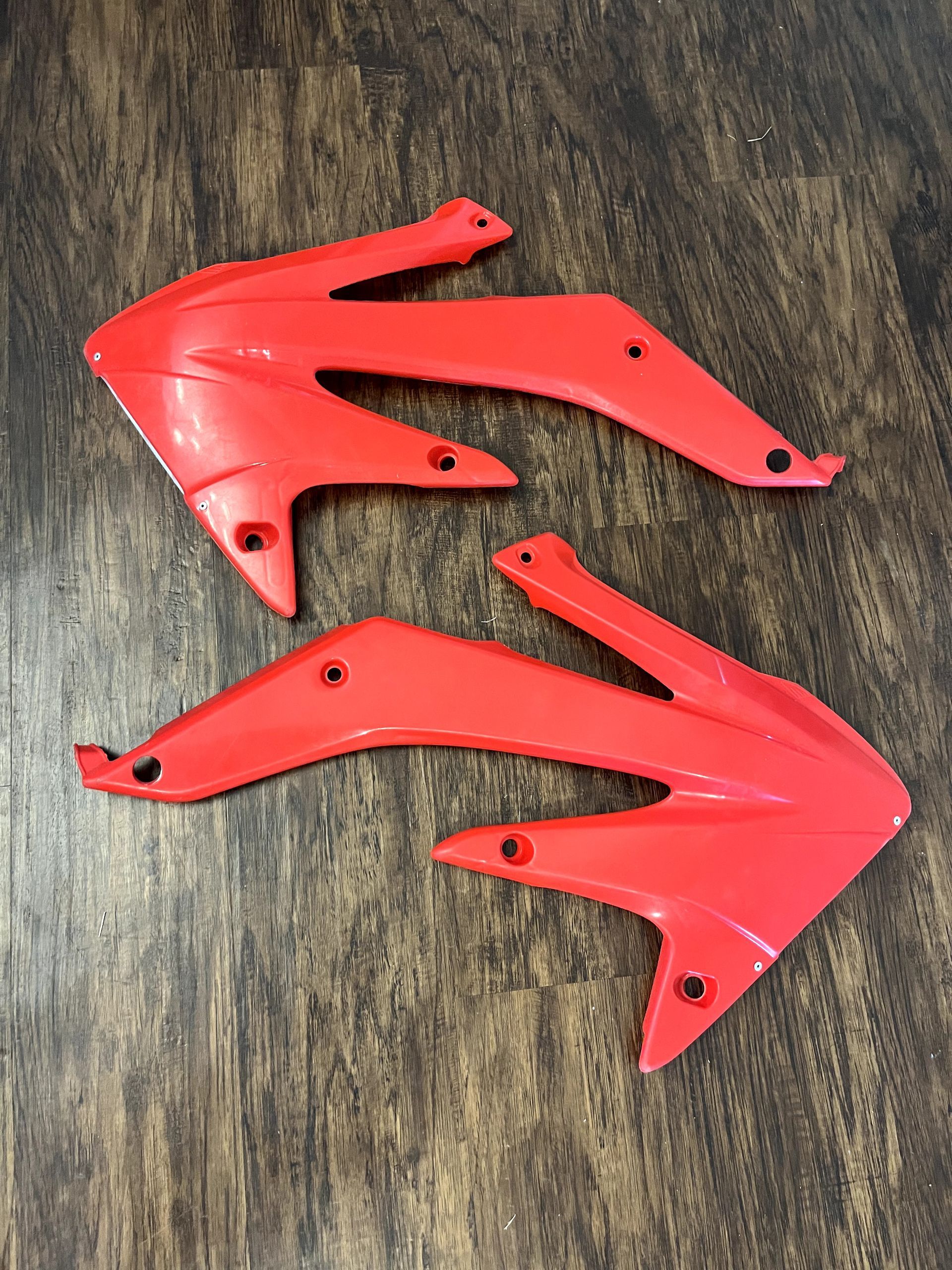 NEW 05-08 CRF450R Cycra Powerflow Intake Radiator Shrouds - 1CYC-1885-33 - RED