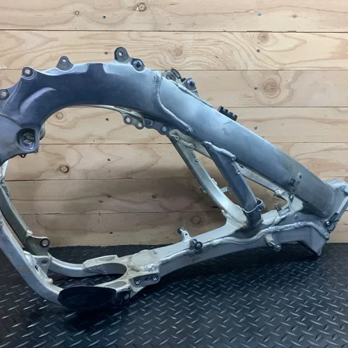2021 Yz250f OEM Main Frame WITH TITLE (fits 18-24 Yz250f)
