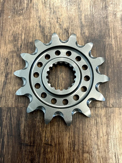 NEW 18-22 CRF250R Renthal 14 Tooth Front Sprocket - 501U-520-14GP