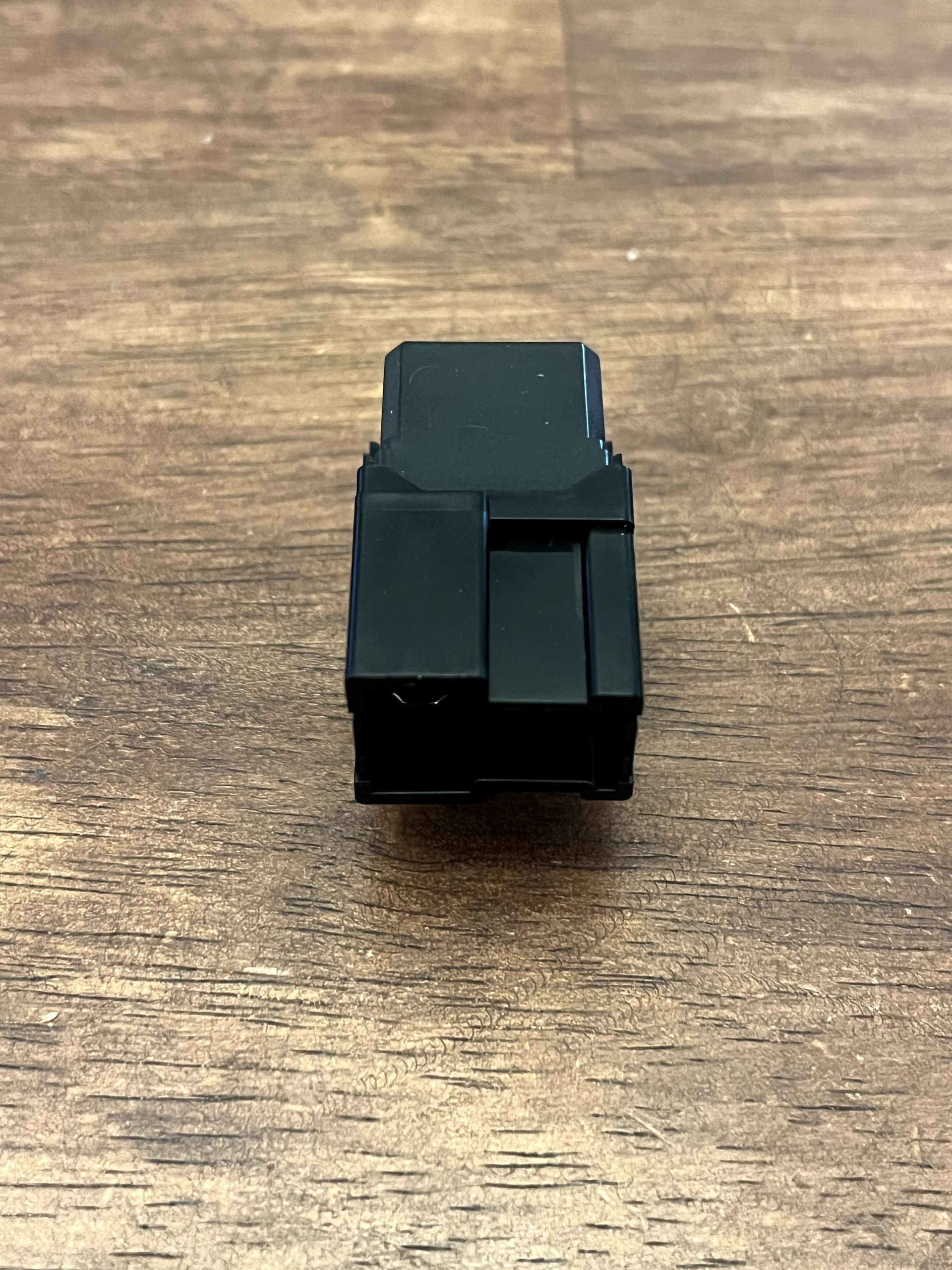 NEW OEM RELAY ASSY (1ST-00) - YZ250F YZ450F FX WR - 1ST NEW OEM RELAY ASSY (1ST-00) - YZ250F YZ450F FX WR - 1ST