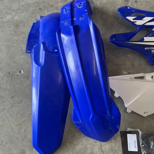 Yz125 Yz250 Restyle Kit W/ Brand New airbox 