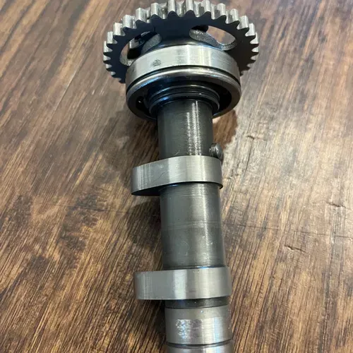 20-22 YZ450F Exhaust Camshaft Cam Assembly 2 - B2W-12180-00-00