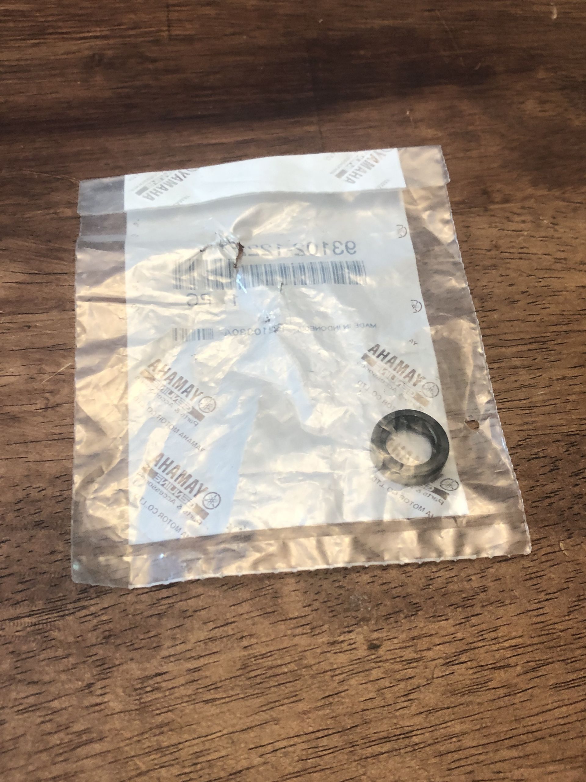 NEW Yamaha OEM OIL SEAL - 93102-12224-00