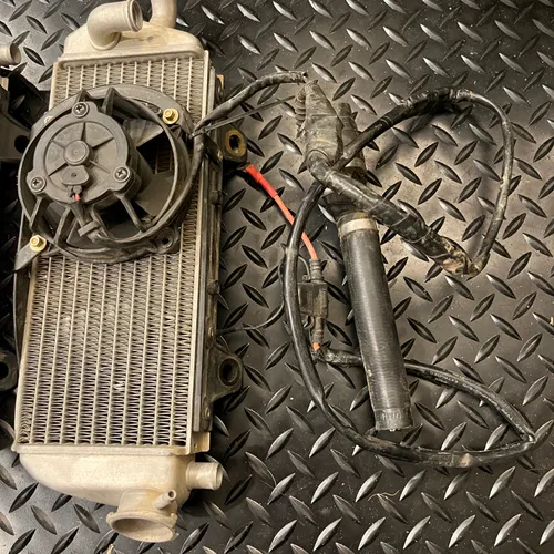 16-18 Ktm 250 350 Radiators With Fan Left Right Radiator Sxf 