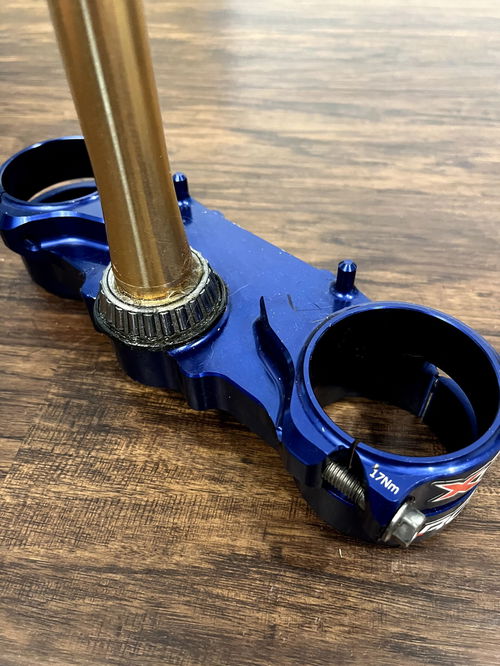 LIKE NEW XTRIG ROCS Tech Triple Clamps w/ Bar Mounts - YZ250F YZ450F 22mm offset