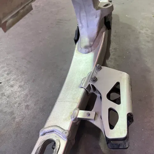 19-21 RMZ 250 Rear Swingarm W/ Swing Arm Axle Bolt - 61000-46K00 