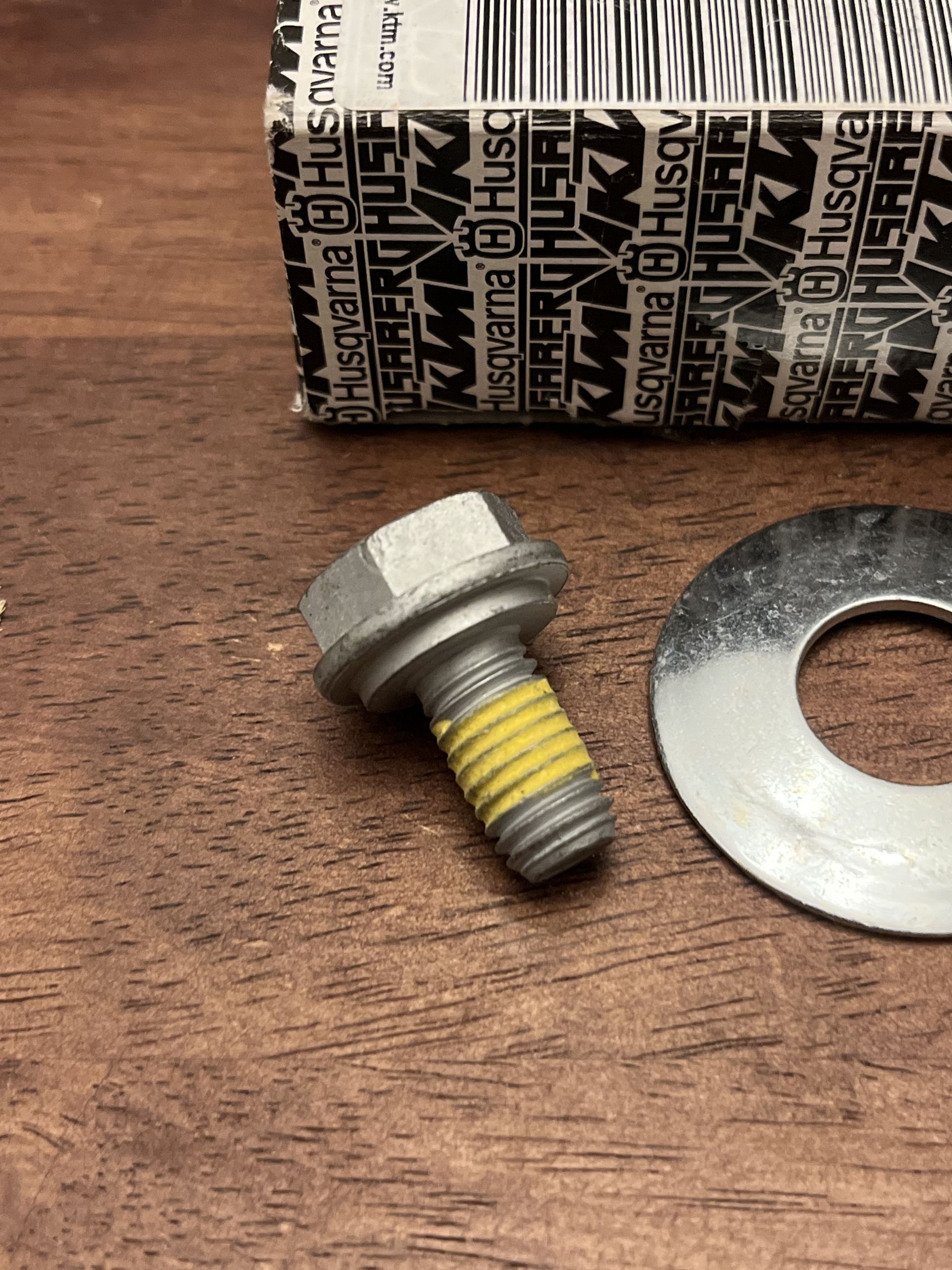 NEW OEM KTM GASGAS COUNTER SHAFT SPROCKET BOLT SCREW & SPRING WASHER 59033034044