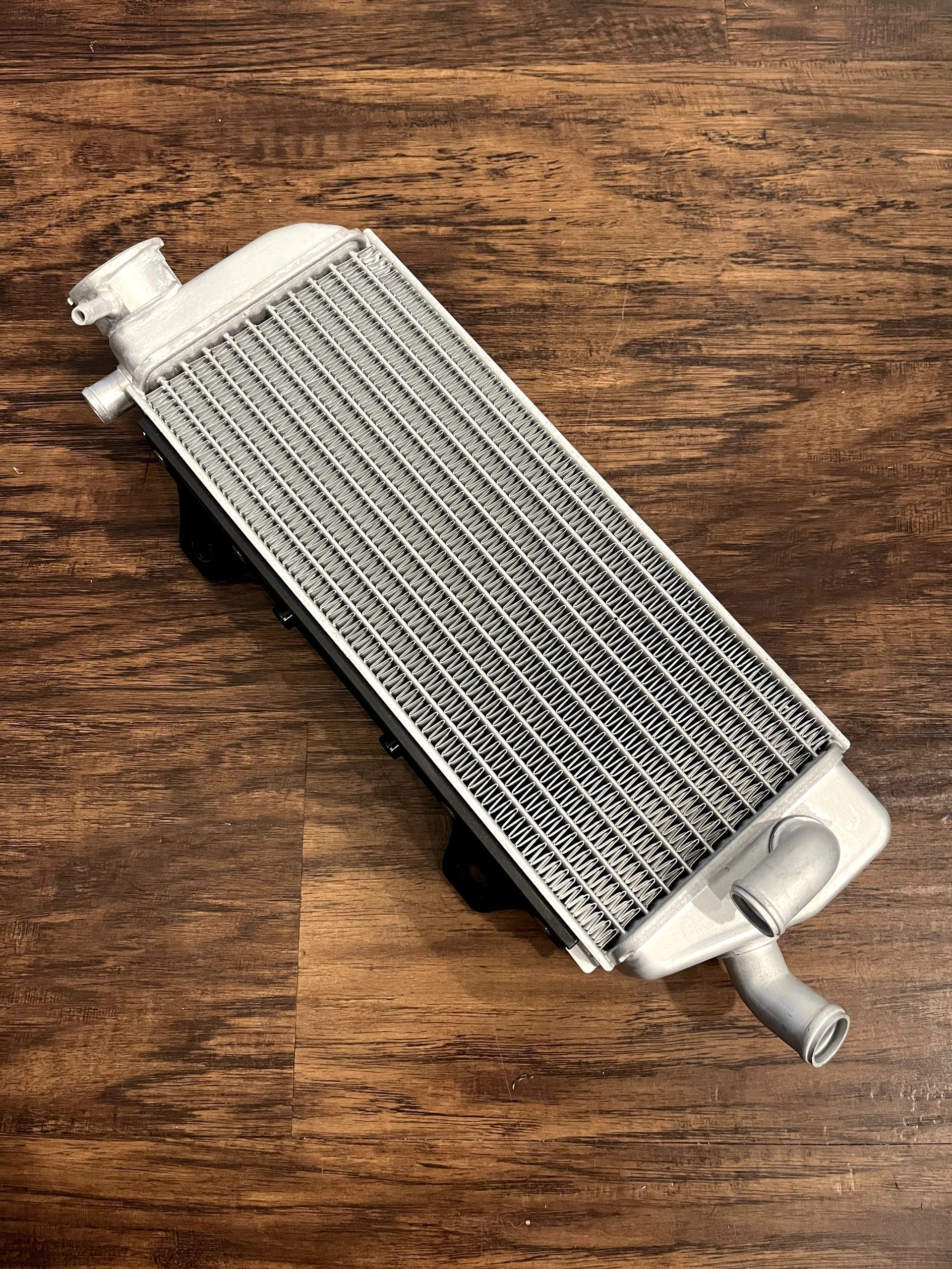 NEW 16-18 KTM 125 250 450 SX OEM Right Fill Radiator- 50435008000